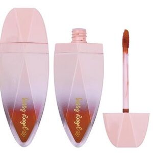 Hello everyone! I am introducing my new make up line, Sassy Angel ❤️❤️